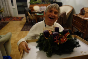 Malteser Tirol Adventkranzbinden 2
