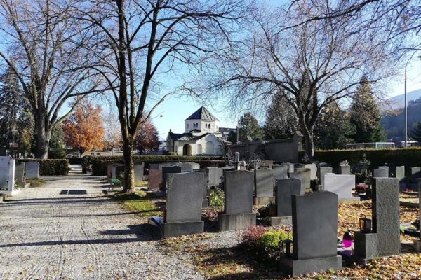 Herzenswunsch Malteser Tirol Friedhof 02